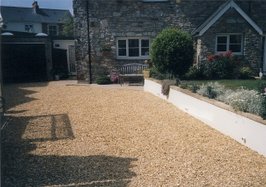 gravel chipping driveway